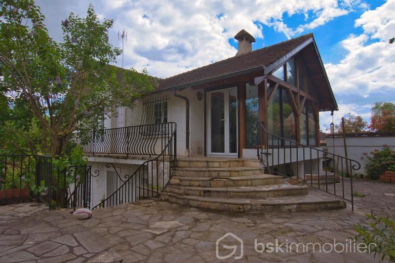 Maison ancienne - 151 m² - 6 pièces