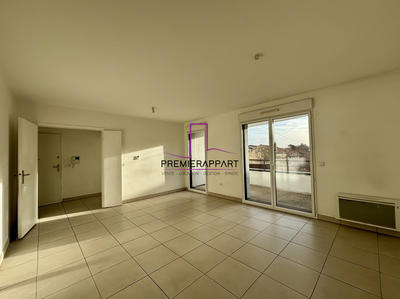 Appartement - 86 m² - 4 pièces