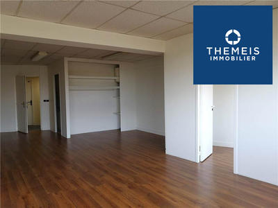 Bureau - 52 m² - 2 pièces