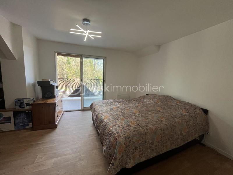 Maison - 190 m² - 7 pièces