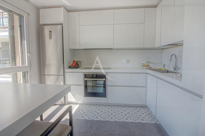 Appartement - 89 m² - 5 pièces