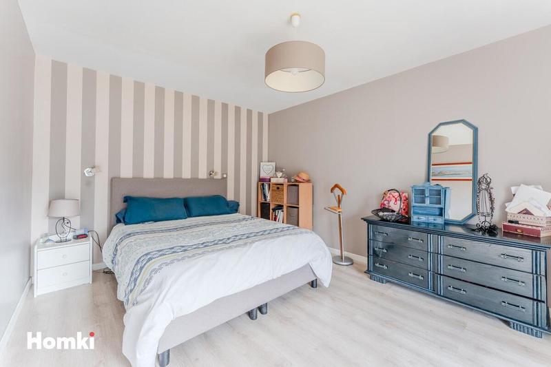 Maison - 192 m² - 6 pièces