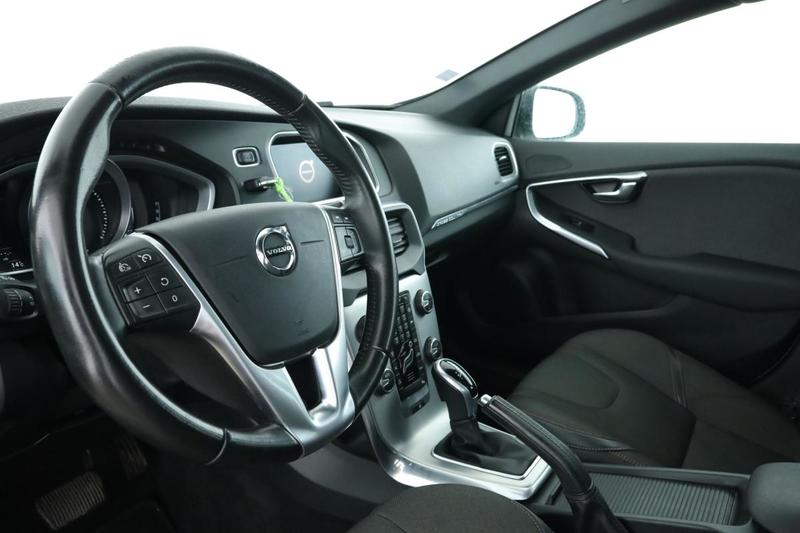 Volvo V40 Cross Country 2.0 D2 Oversta Edition Geartronic 6 120 ch