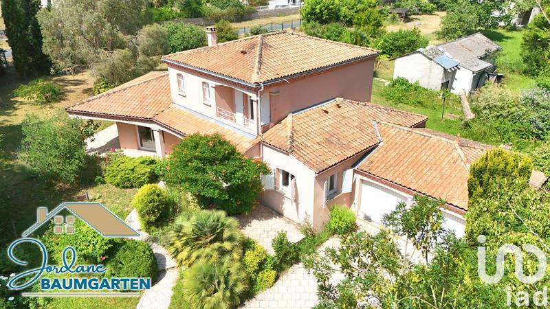 Maison - 166 m² - 7 pièces