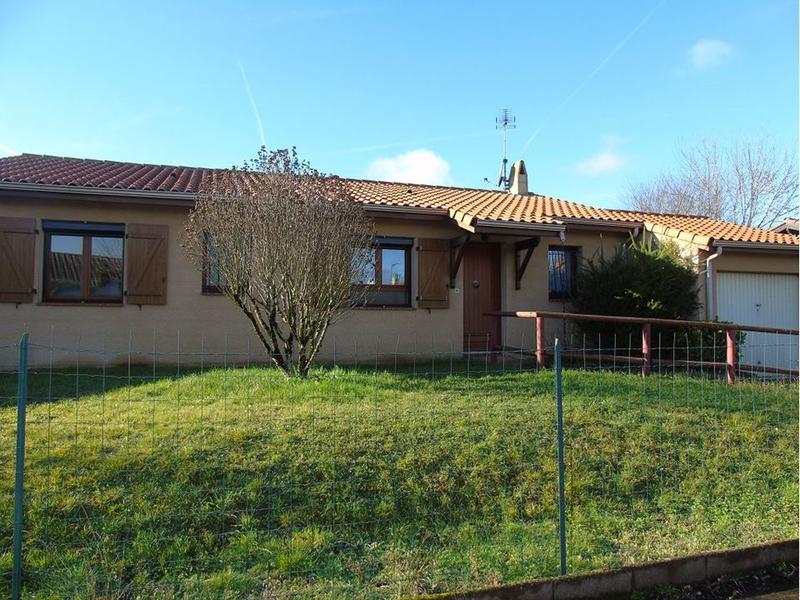 Maison traditionnelle - 92 m² - 4 pièces