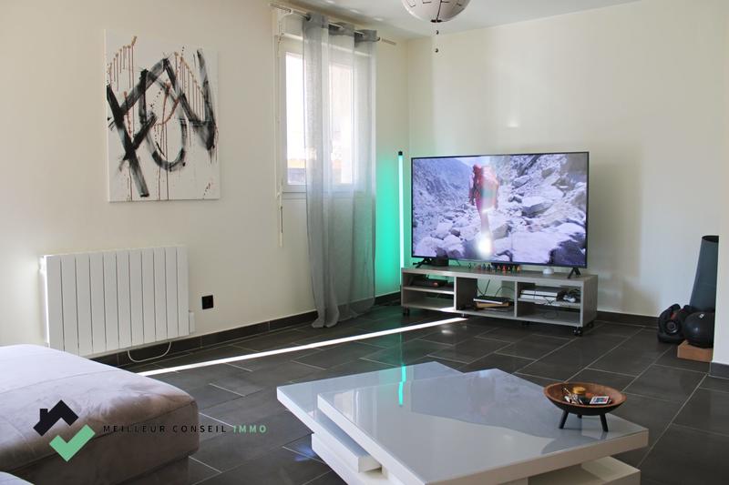 Appartement - 64 m² - 3 pièces