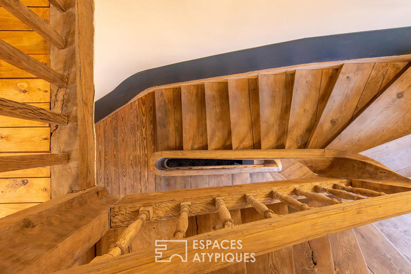 Maison - 230 m² - 8 pièces