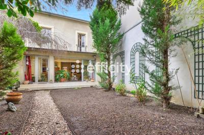 Maison - 142 m² - 5 pièces