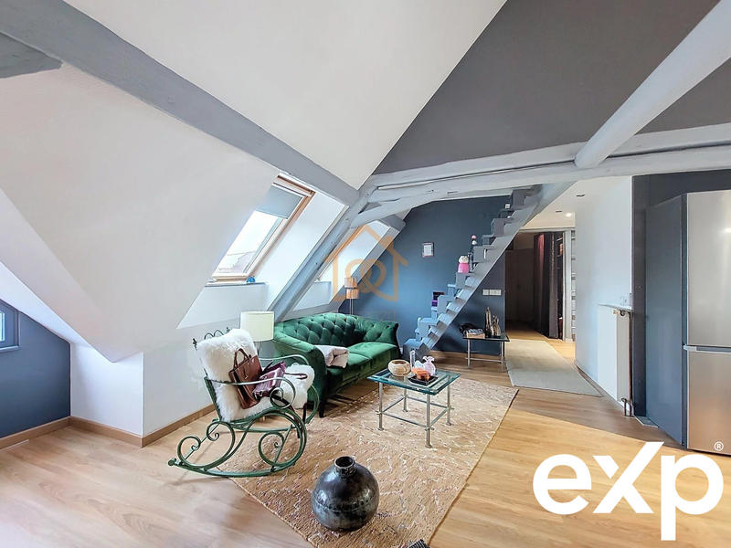 Appartement - 108 m² - 6 pièces