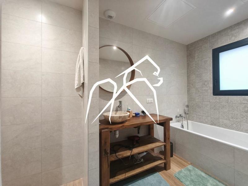 Maison ancienne - 190 m² - 6 pièces