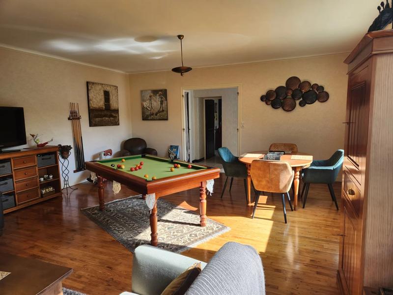 Maison - 197 m² - 6 pièces