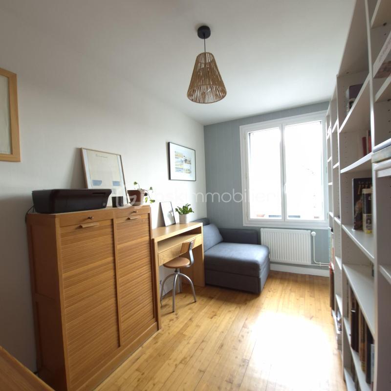 Maison - 91 m² - 5 pièces