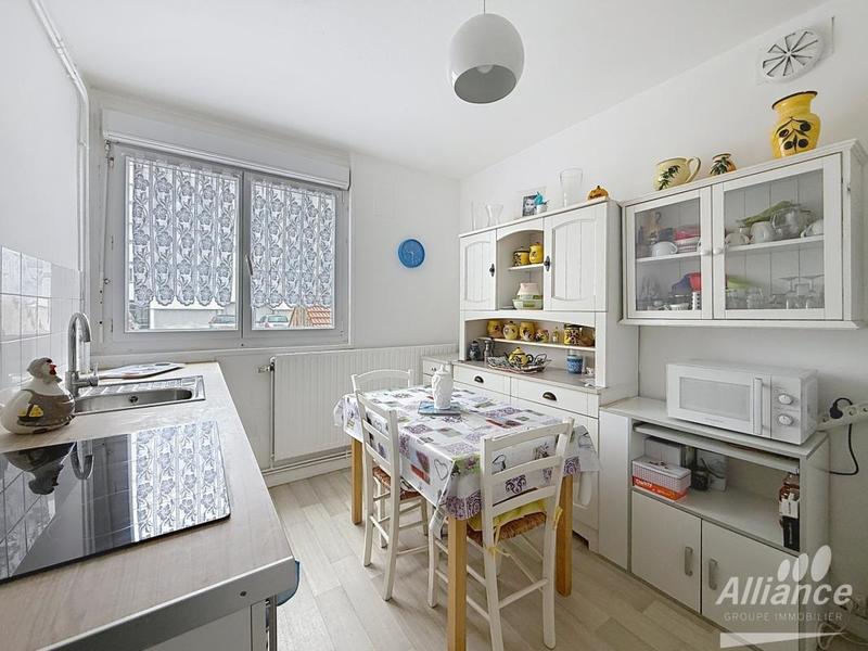 Appartement - 79 m² - 4 pièces