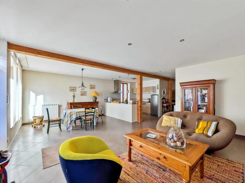 Maison de village - 158 m² - 6 pièces