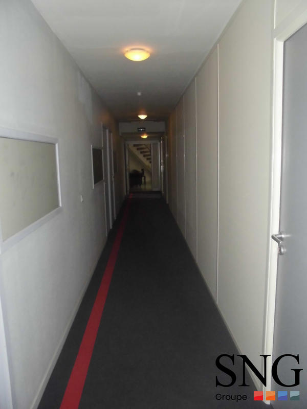 Bureau - 10 m² - 1 pièce