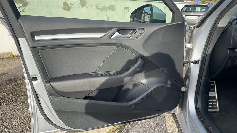 Audi A3 sportback 30 Tdi 116 s-Tronic 7 Business Line - Automatique