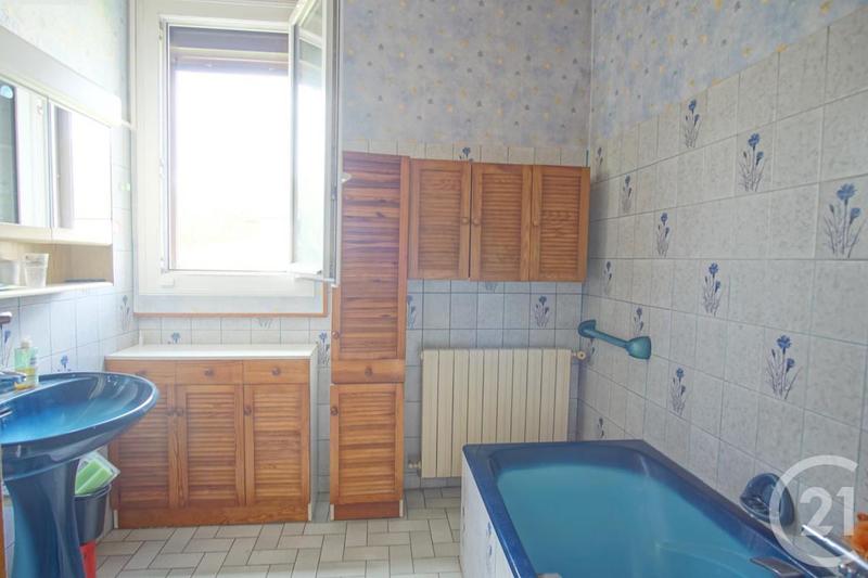 Pavillon - 150 m² - 7 pièces