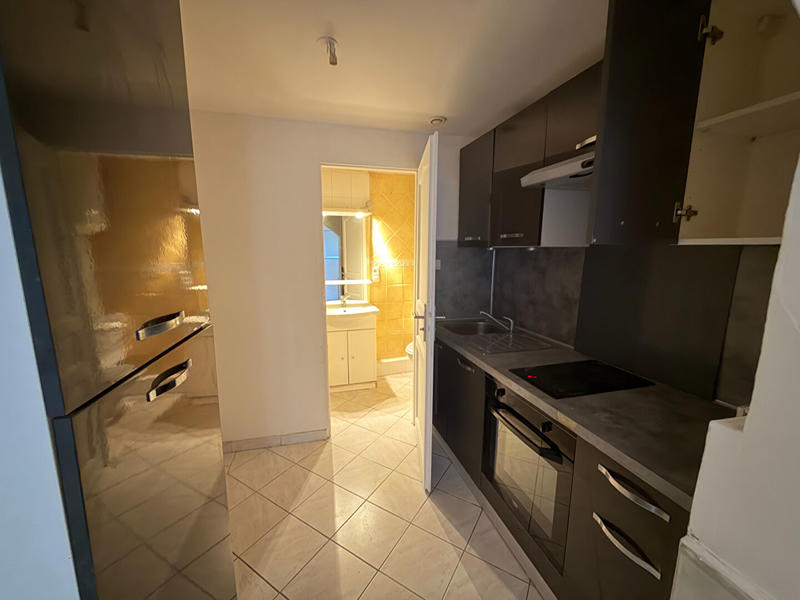 Immeuble - 83 m² - 4 pièces