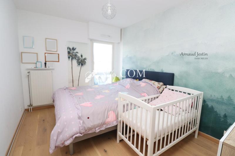 Appartement - 76 m² - 4 pièces