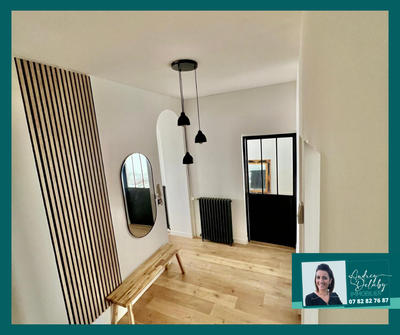 Maison - 205 m² - 7 pièces