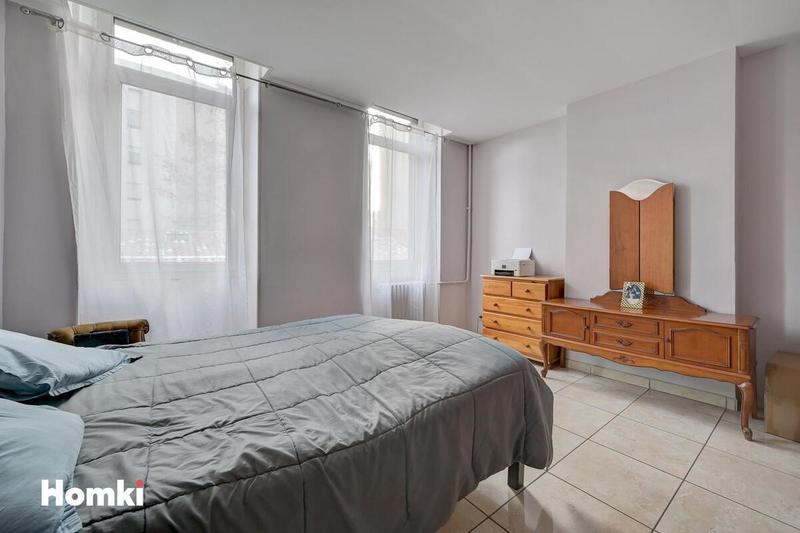Appartement - 110 m² - 5 pièces