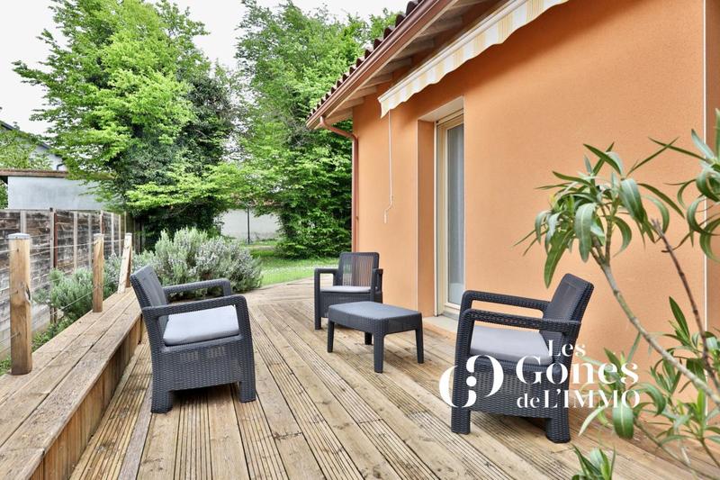 Maison - 189 m² - 8 pièces