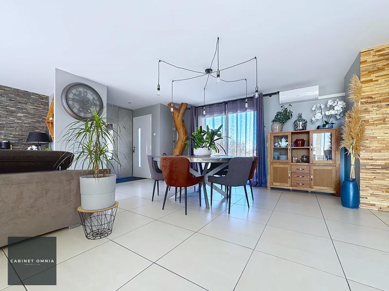 Maison - 144 m² - 5 pièces