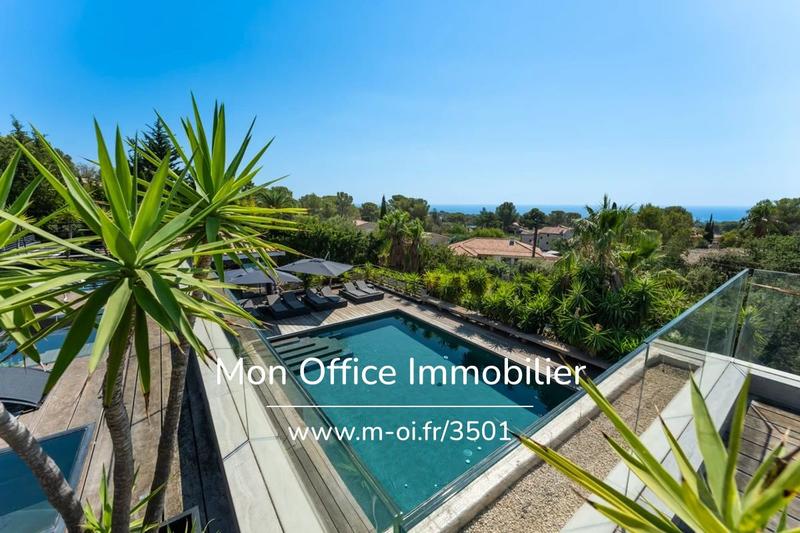 Villa - 465 m² - 12 pièces