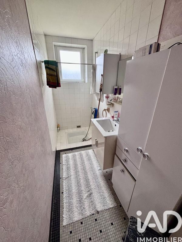 Maison - 97 m² - 7 pièces