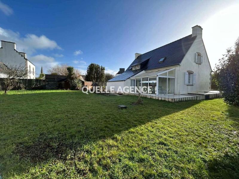 Maison - 141 m² - 8 pièces