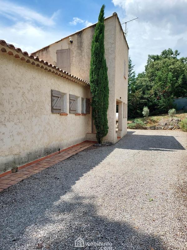 Maison - 163 m² - 8 pièces