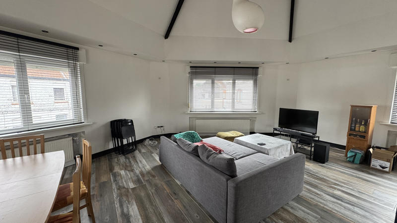 Loft - 156 m² - 3 pièces