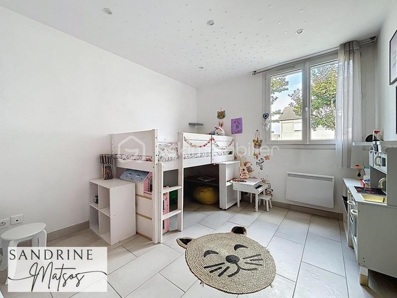 Appartement - 102 m² - 5 pièces