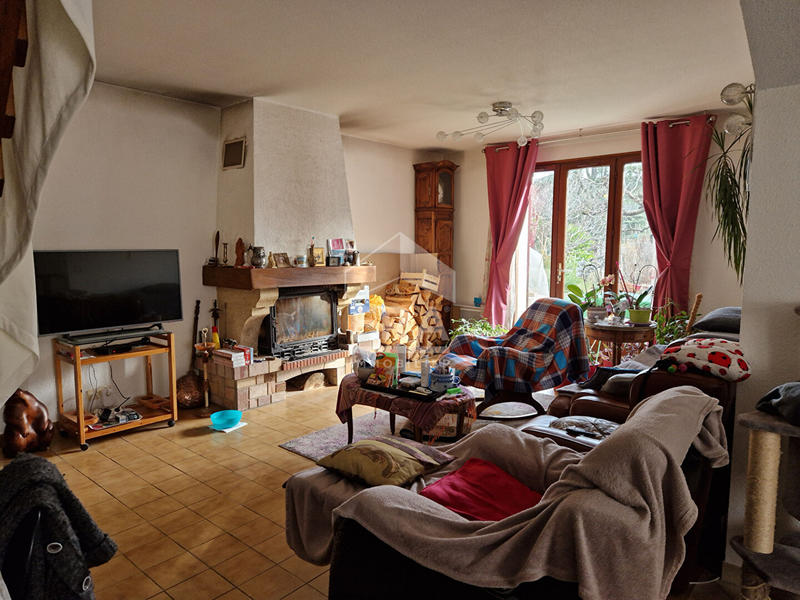 Maison - 121 m² - 5 pièces