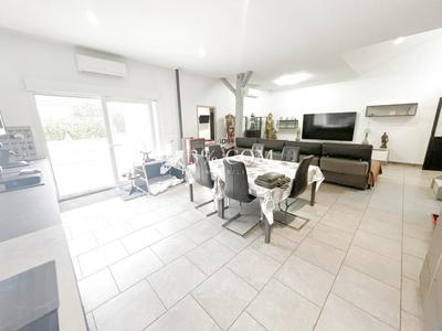 Maison de ville - 177 m² - 8 pièces