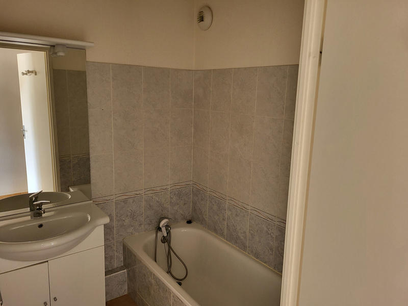 Appartement - 49 m² - 2 pièces