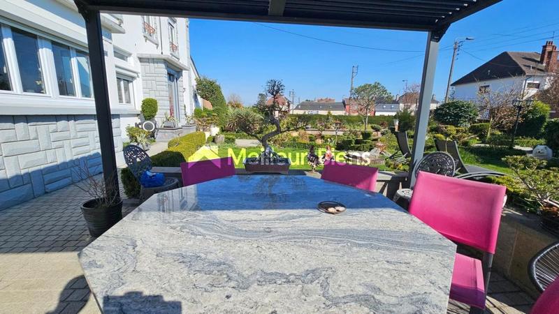 Maison - 164 m² - 7 pièces