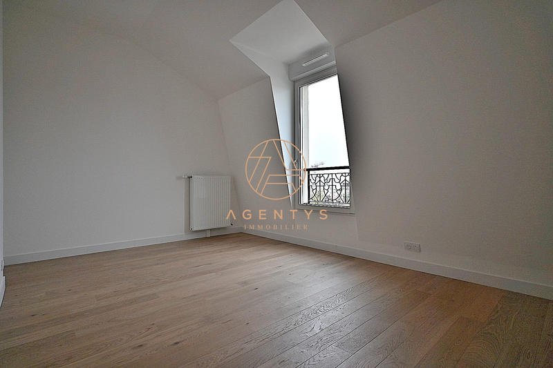 Duplex - 131 m² - 5 pièces