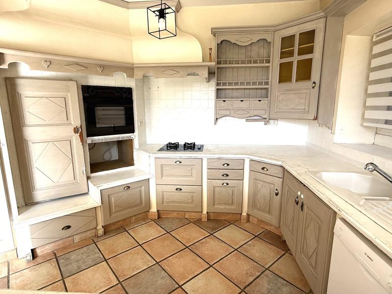 Maison - 194 m² - 7 pièces