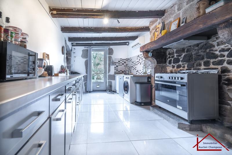 Maison ancienne - 90 m² - 5 pièces