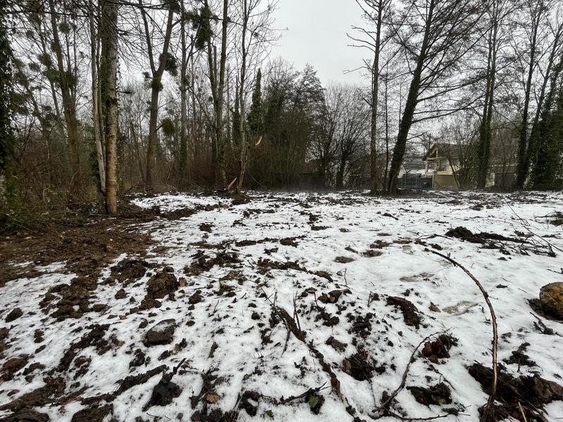 Terrain constructible - 930 m²