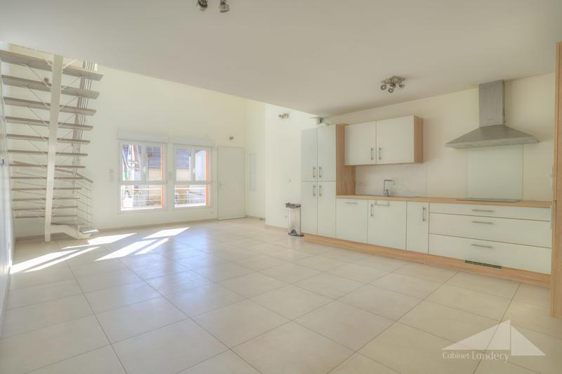 Maison - 87 m² - 4 pièces