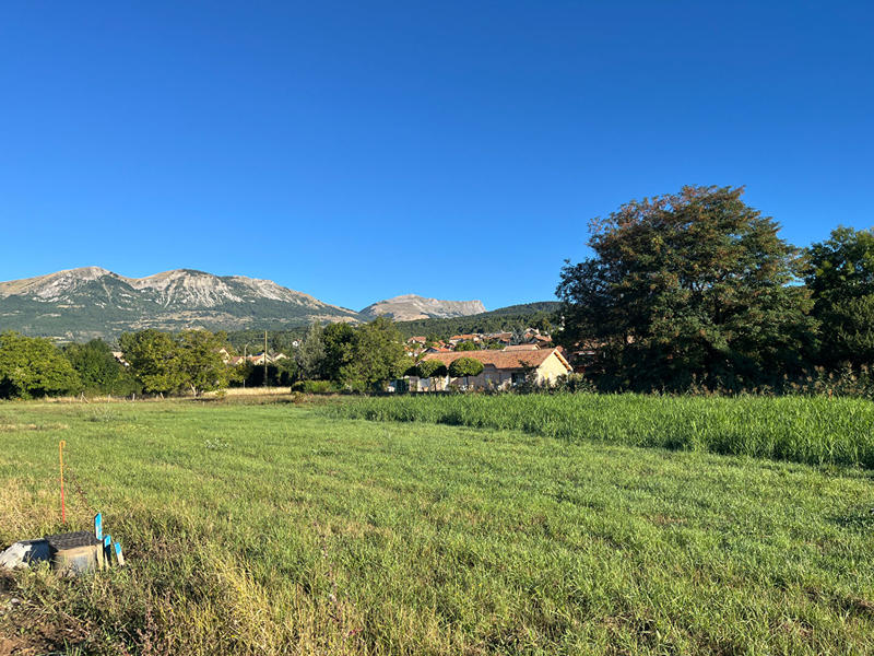 Terrain - 621 m²
