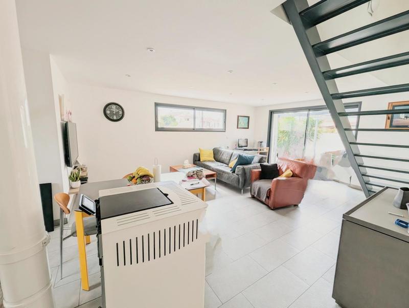 Maison - 131 m² - 6 pièces