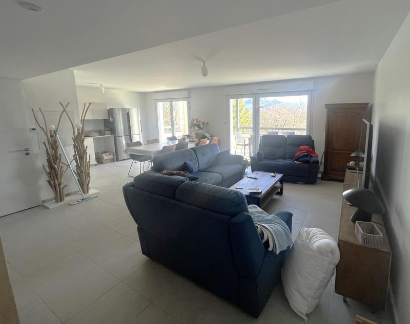 Appartement - 91 m² - 4 pièces