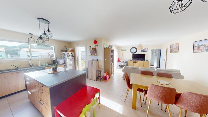 Maison - 108 m² - 4 pièces