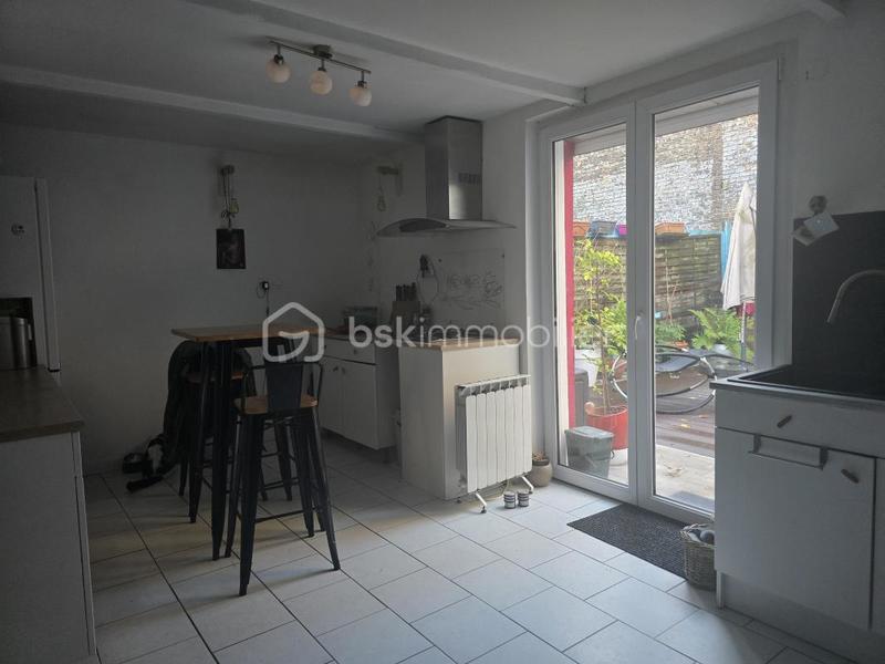 Maison - 94 m² - 4 pièces