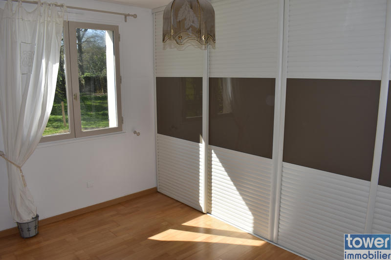 Maison - 178 m² - 8 pièces