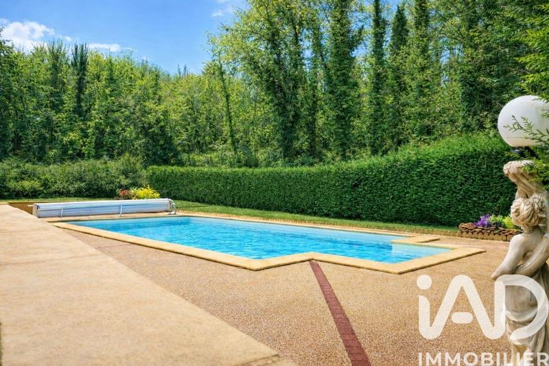 Maison - 197 m² - 7 pièces