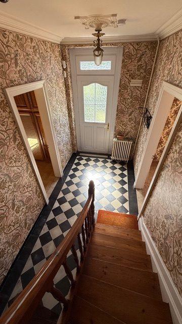 Maison - 197 m² - 7 pièces